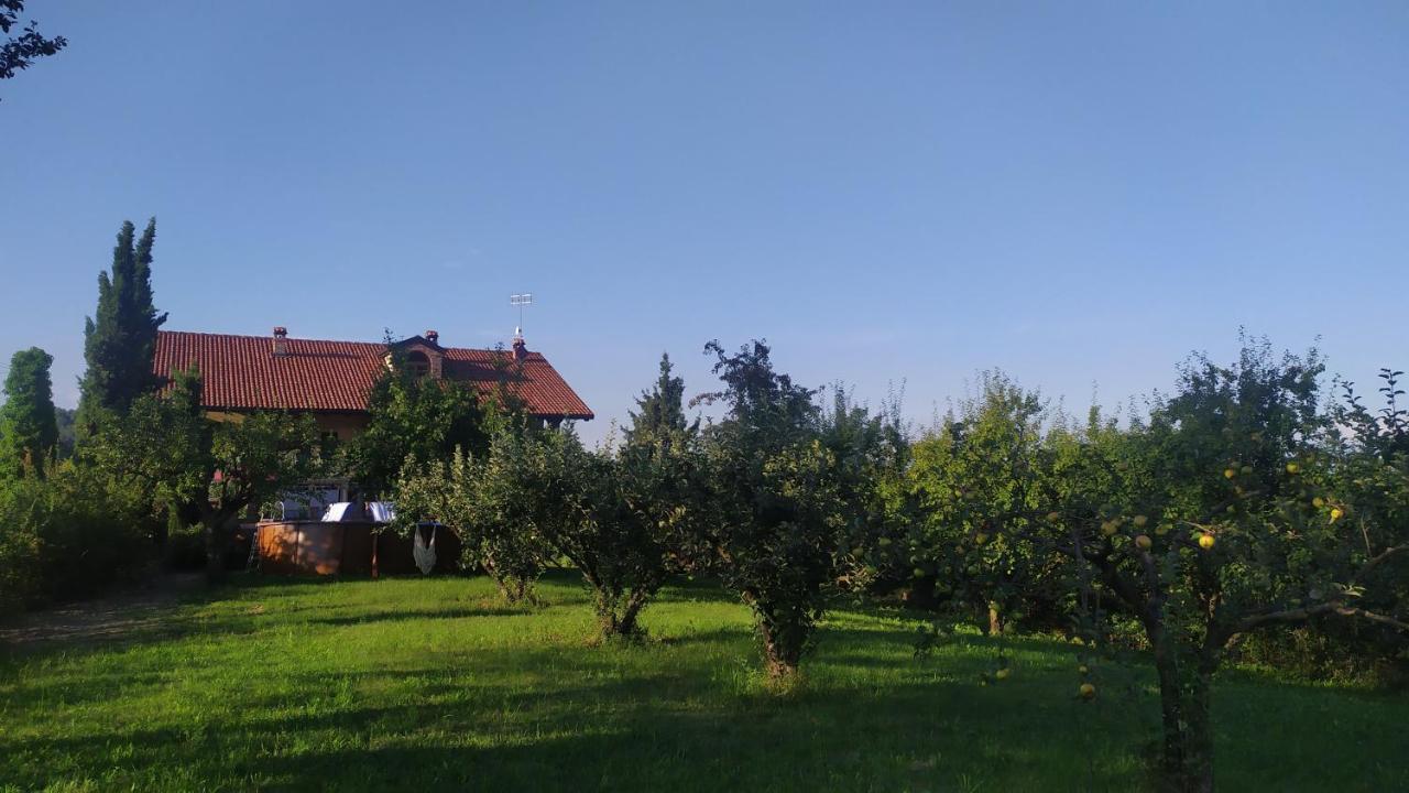 B&B Naturin - Cascina Colombaro Lauriano Εξωτερικό φωτογραφία