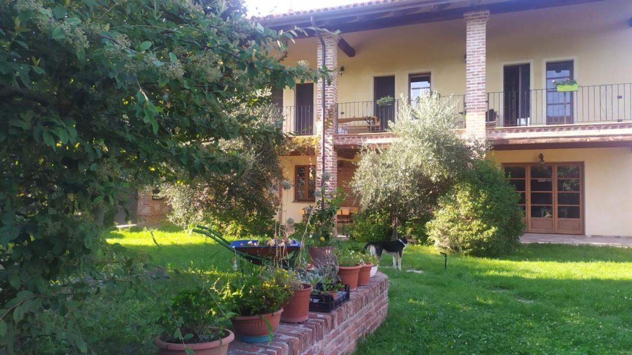 B&B Naturin - Cascina Colombaro Lauriano Εξωτερικό φωτογραφία