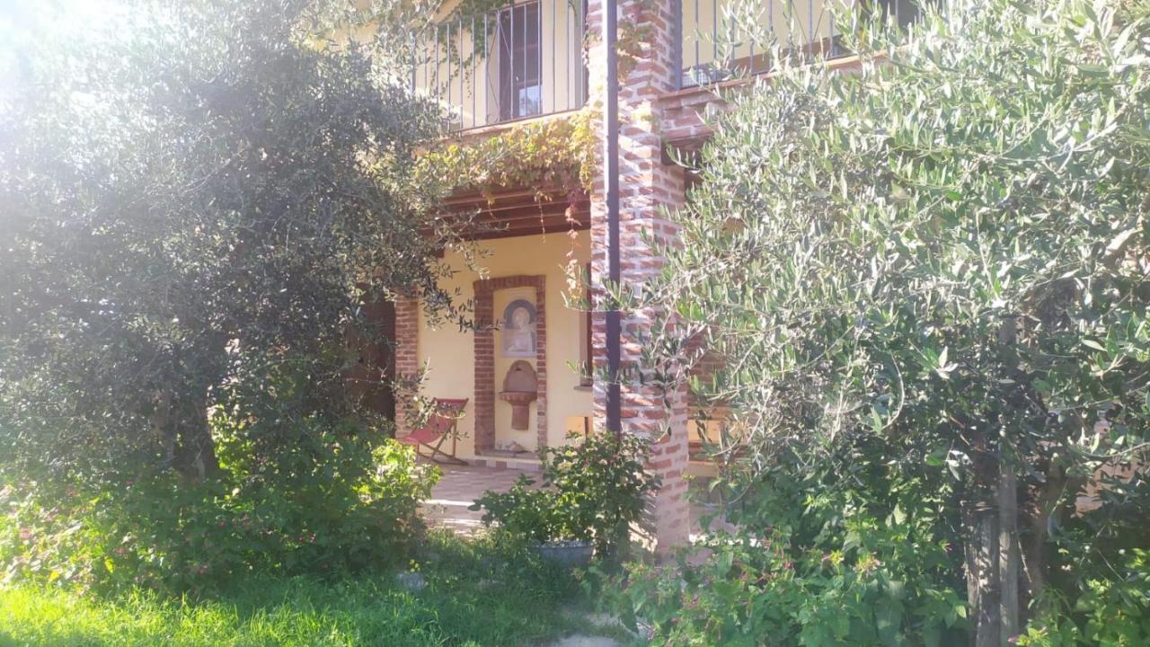 B&B Naturin - Cascina Colombaro Lauriano Εξωτερικό φωτογραφία