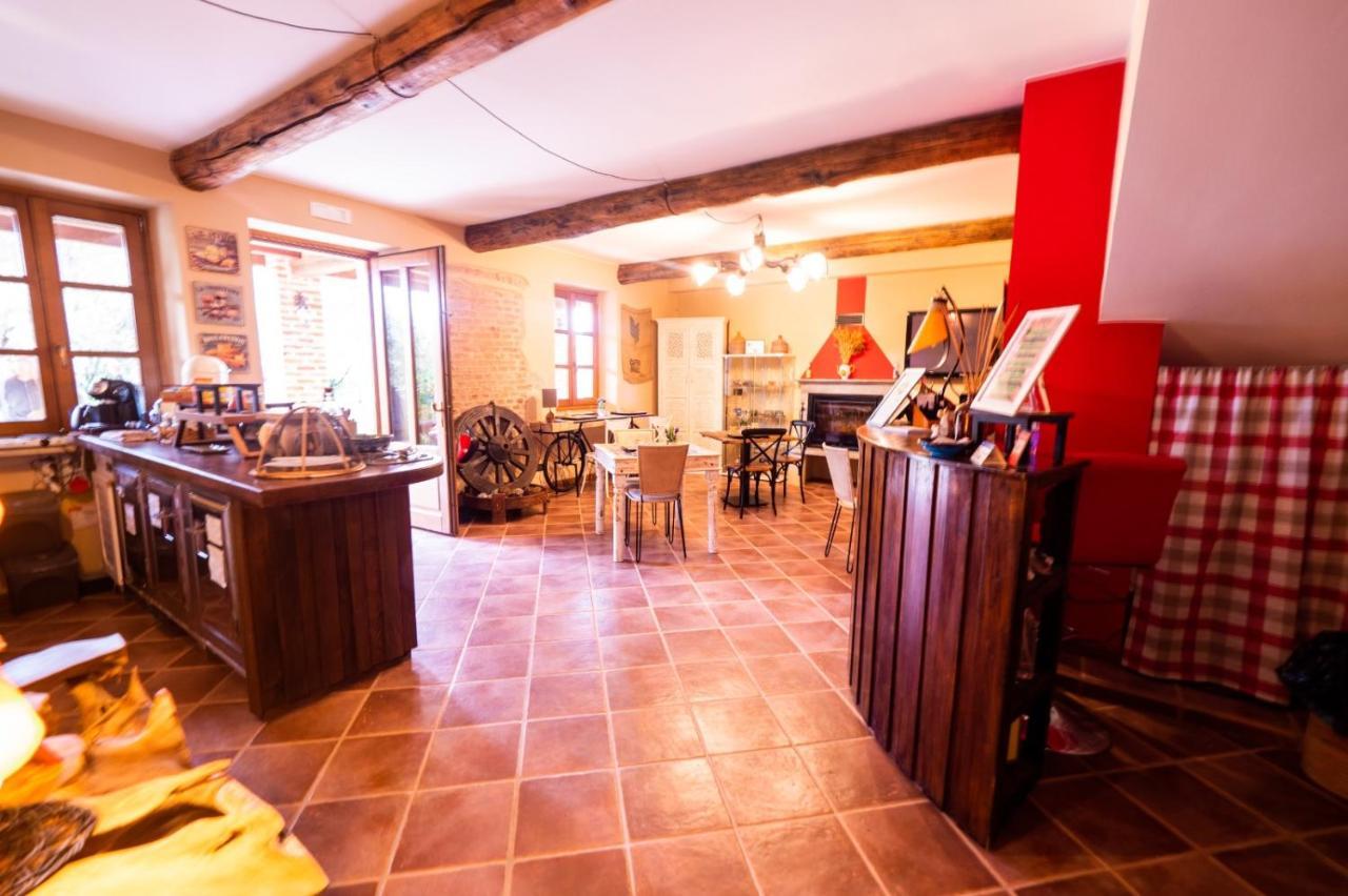B&B Naturin - Cascina Colombaro Lauriano Εξωτερικό φωτογραφία