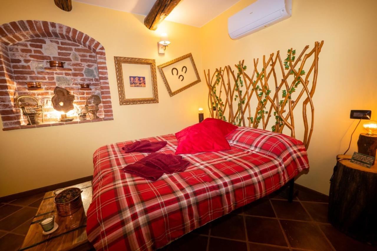 B&B Naturin - Cascina Colombaro Lauriano Εξωτερικό φωτογραφία