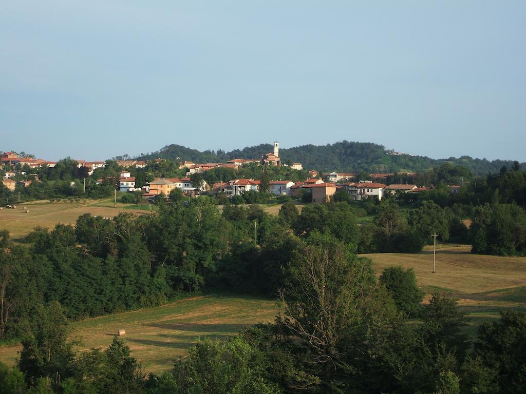 B&B Naturin - Cascina Colombaro Lauriano Εξωτερικό φωτογραφία